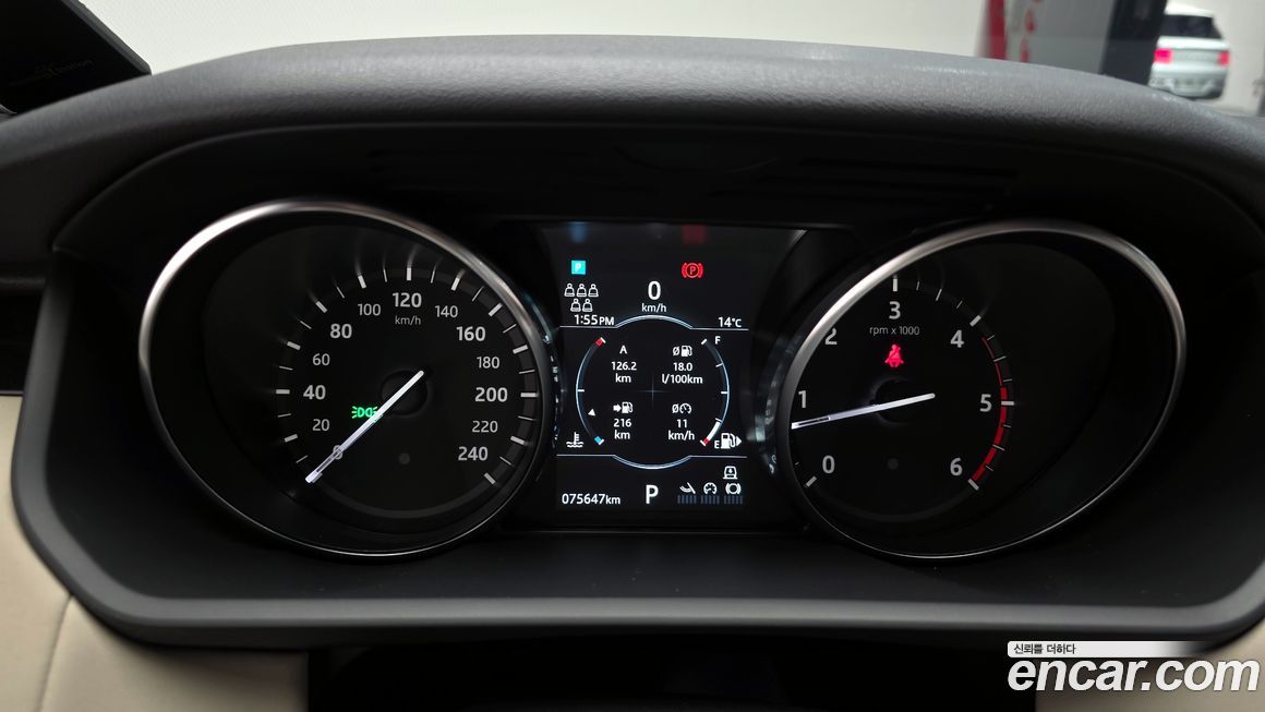 Land Rover Discovery 2019