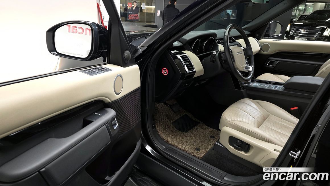 Land Rover Discovery 2019