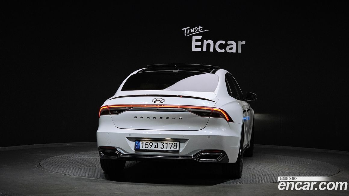 Hyundai Grandeur 2022