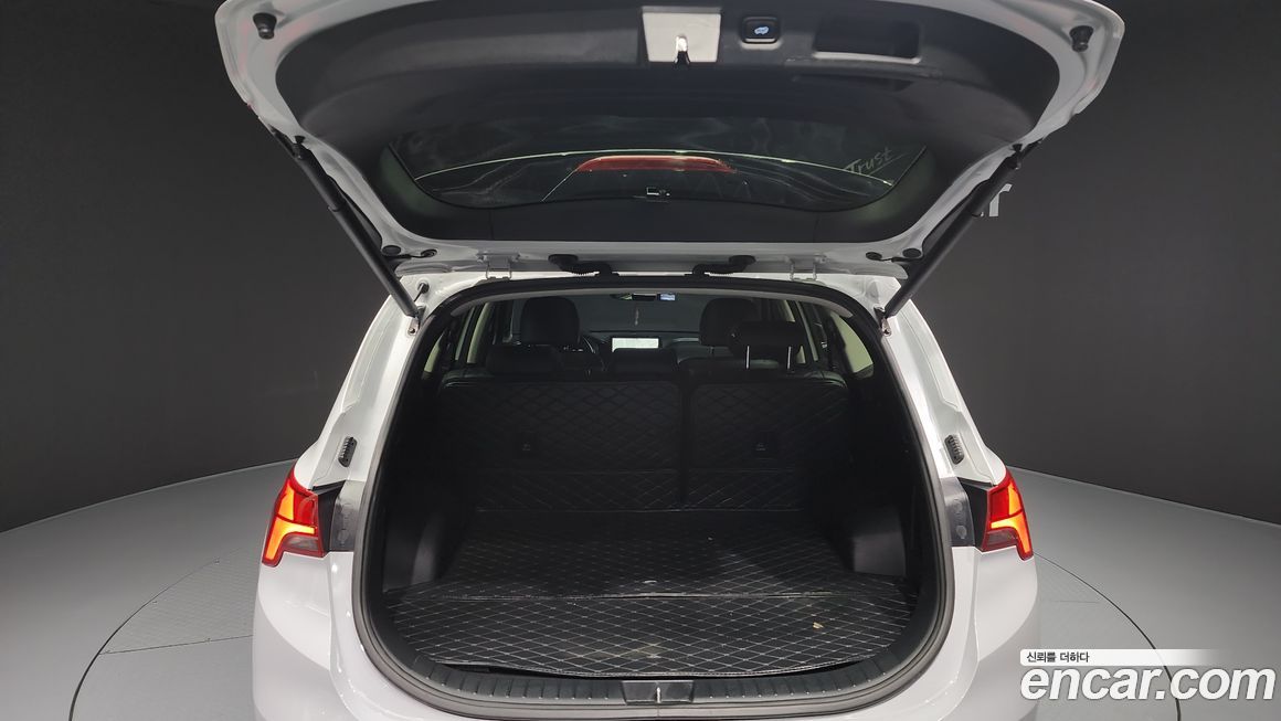 Hyundai Santafe 2023