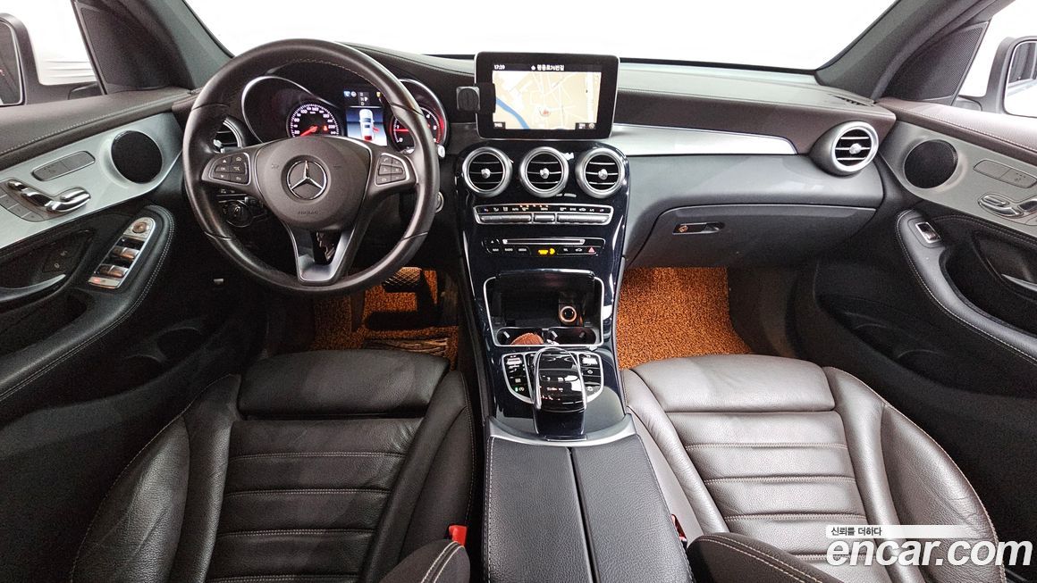 Mercedes-Benz GLC-Class 2018