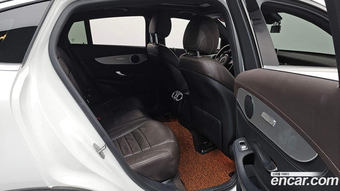 Mercedes-Benz GLC-Class 2018