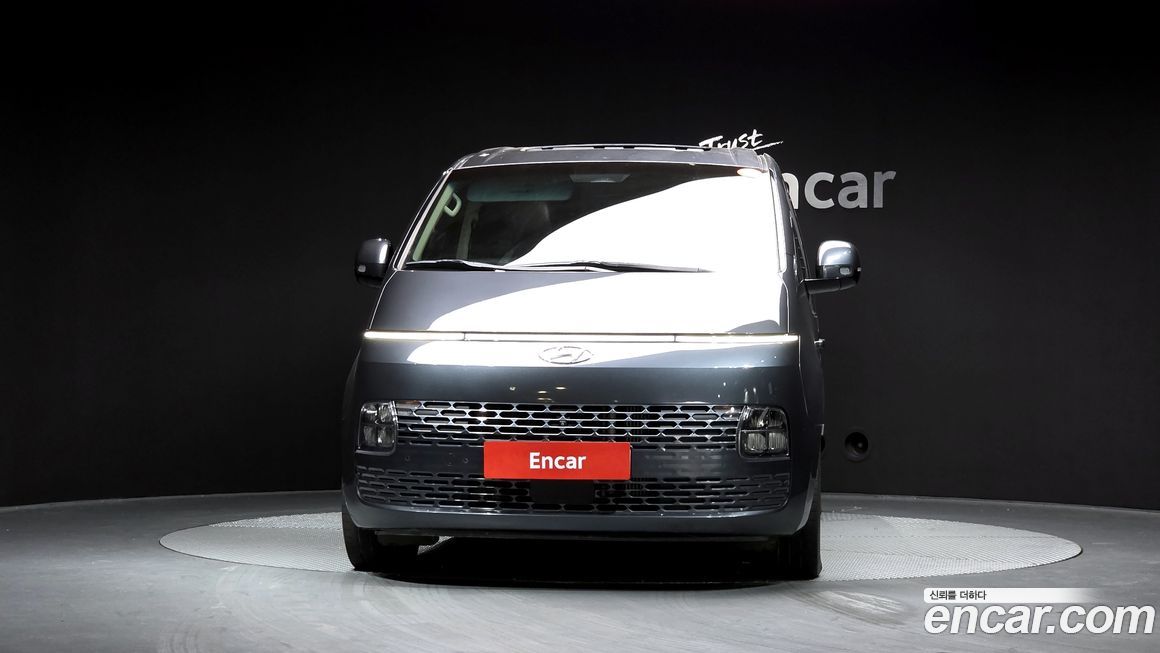 Hyundai Staria 2023