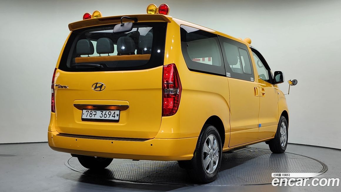 Hyundai Starex 2019