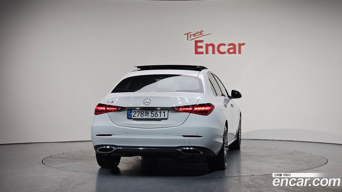 Mercedes-Benz C-Class 2023