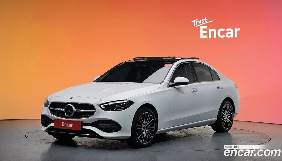 Mercedes-Benz C-Class 2023