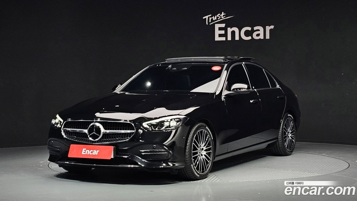 Mercedes-Benz C-Class 2024