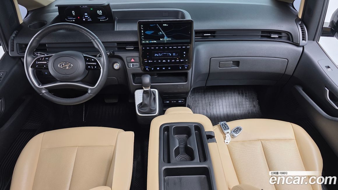 Hyundai Staria 2024