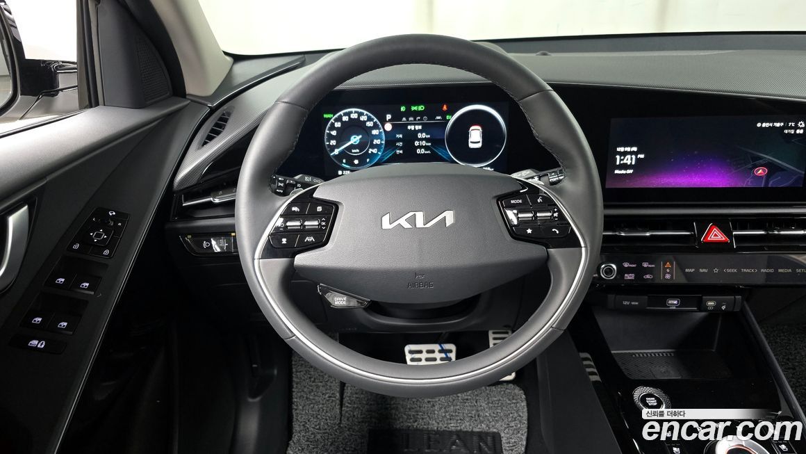 Kia Niro 2025