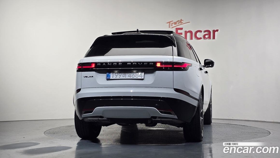 Land Rover Range Rover Velar 2025