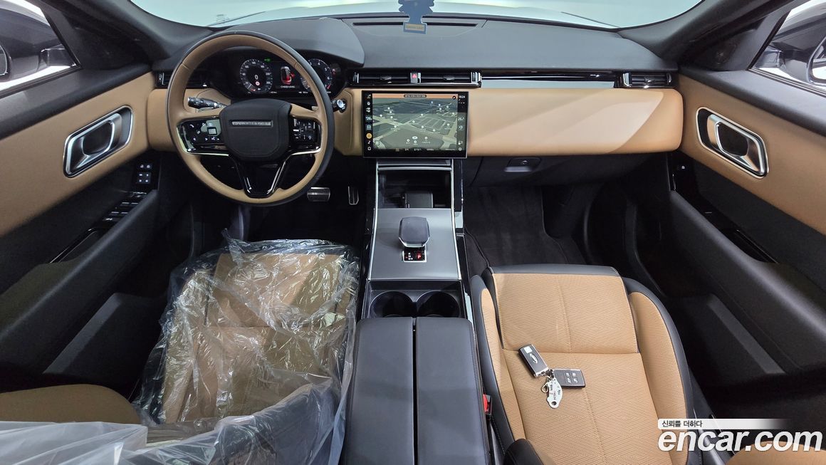 Land Rover Range Rover Velar 2025