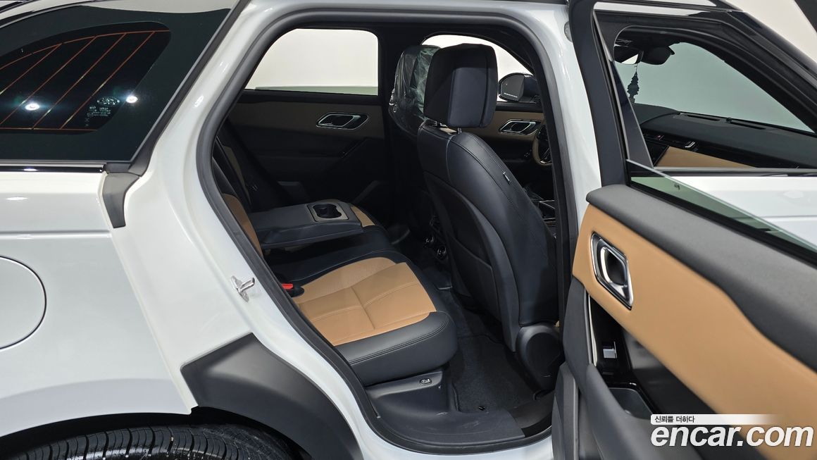 Land Rover Range Rover Velar 2025