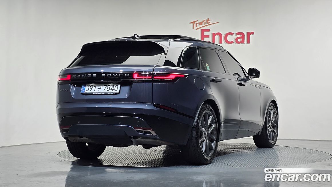 Land Rover Range Rover Velar 2025