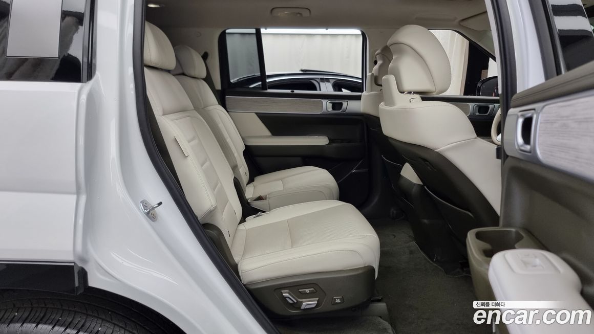 Hyundai Santafe 2025