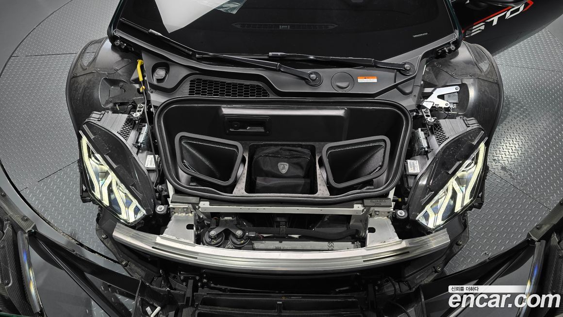 Lamborghini Huracan 2023