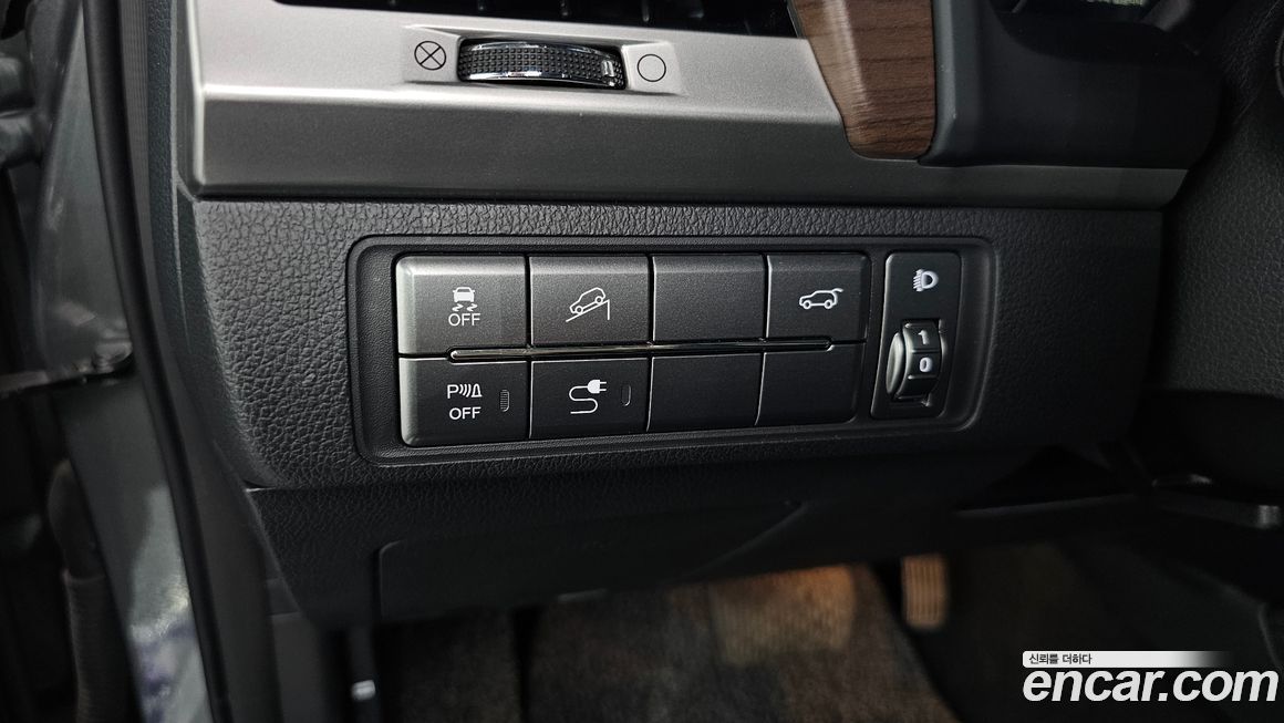 KG_Mobility_Ssangyong Rexton 2018