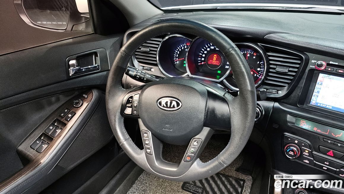 Kia K5 2012