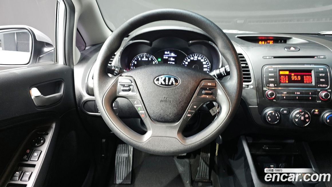 Kia K3 2015