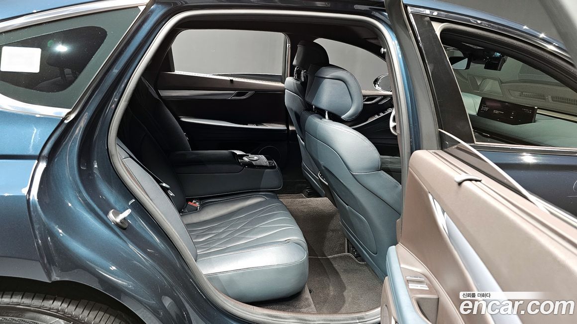 Genesis G80 2021