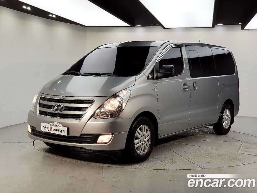 Hyundai Starex 2018