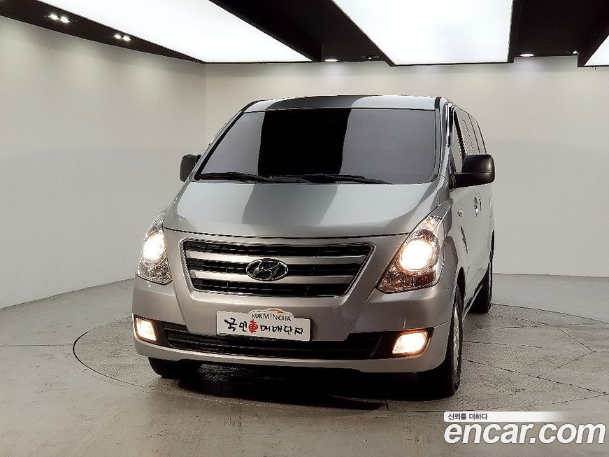 Hyundai Starex 2018
