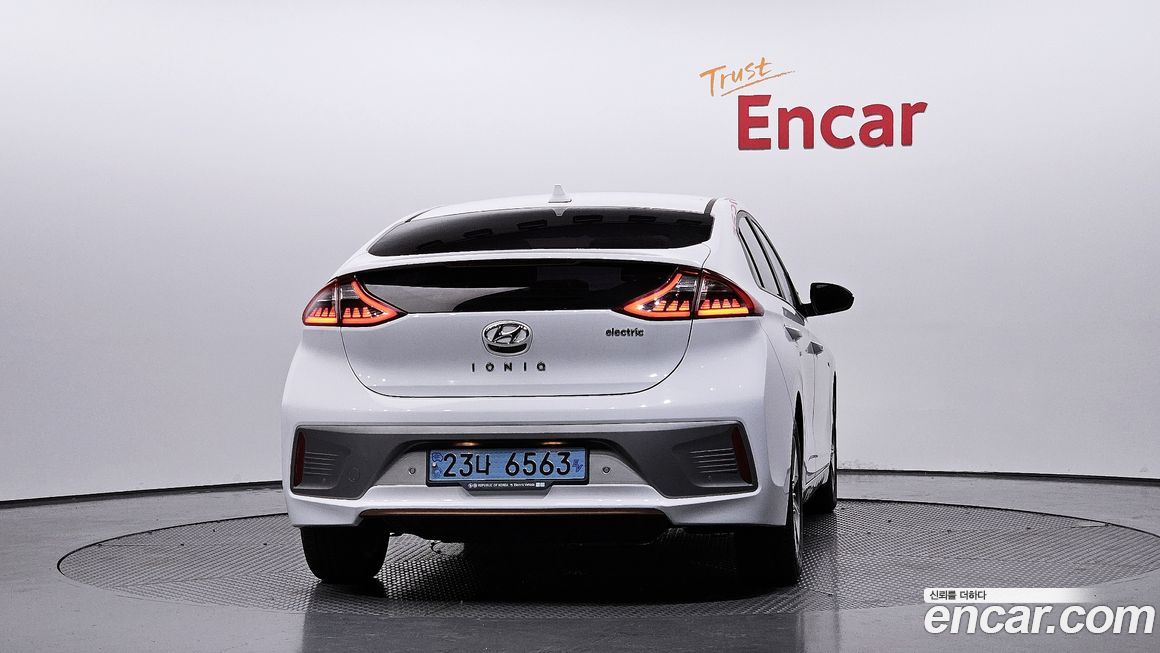 Hyundai Ioniq 2019