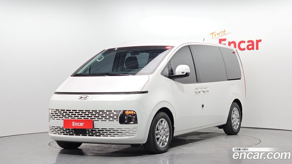 Hyundai Staria 2023