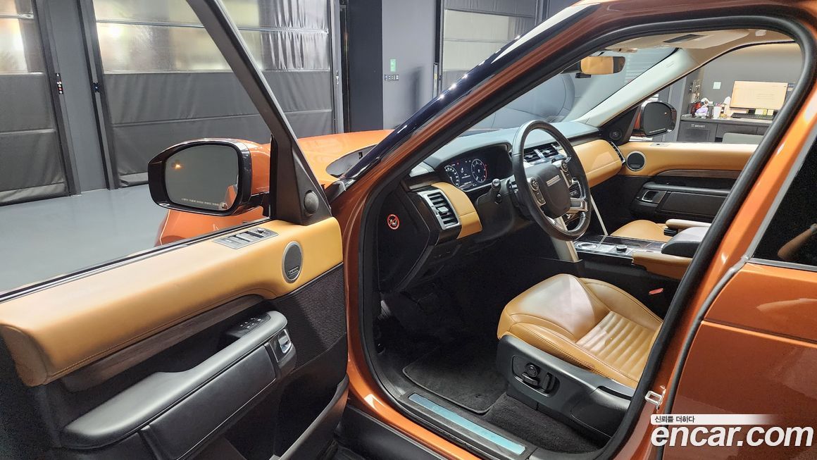 Land Rover Discovery 2018