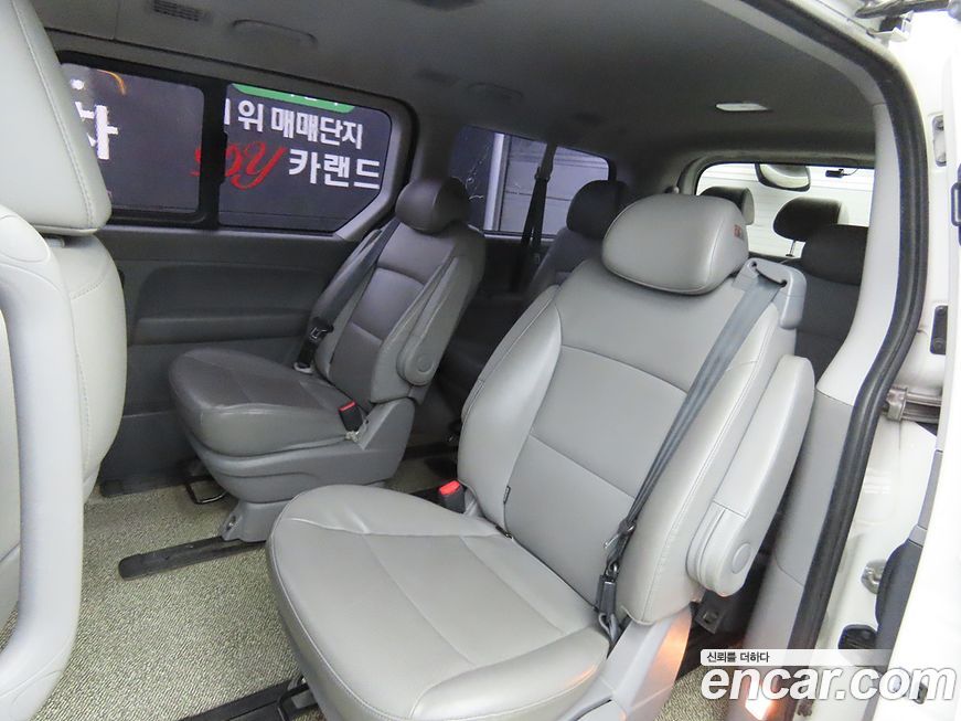 Hyundai Starex 2019