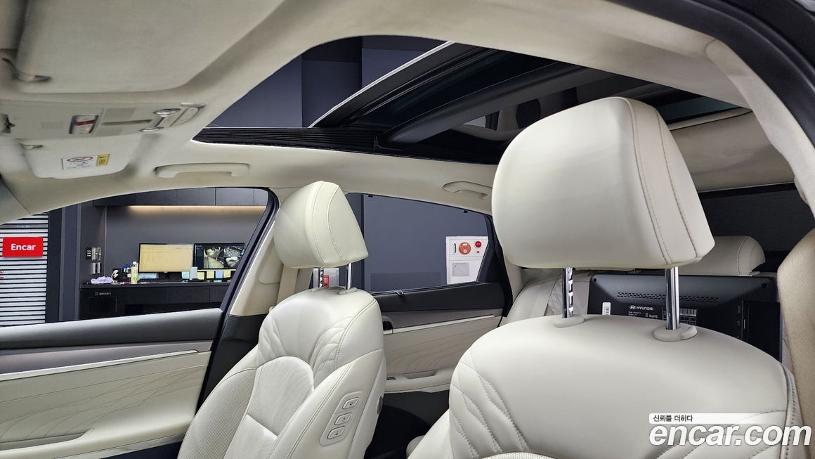 Hyundai Grandeur 2022