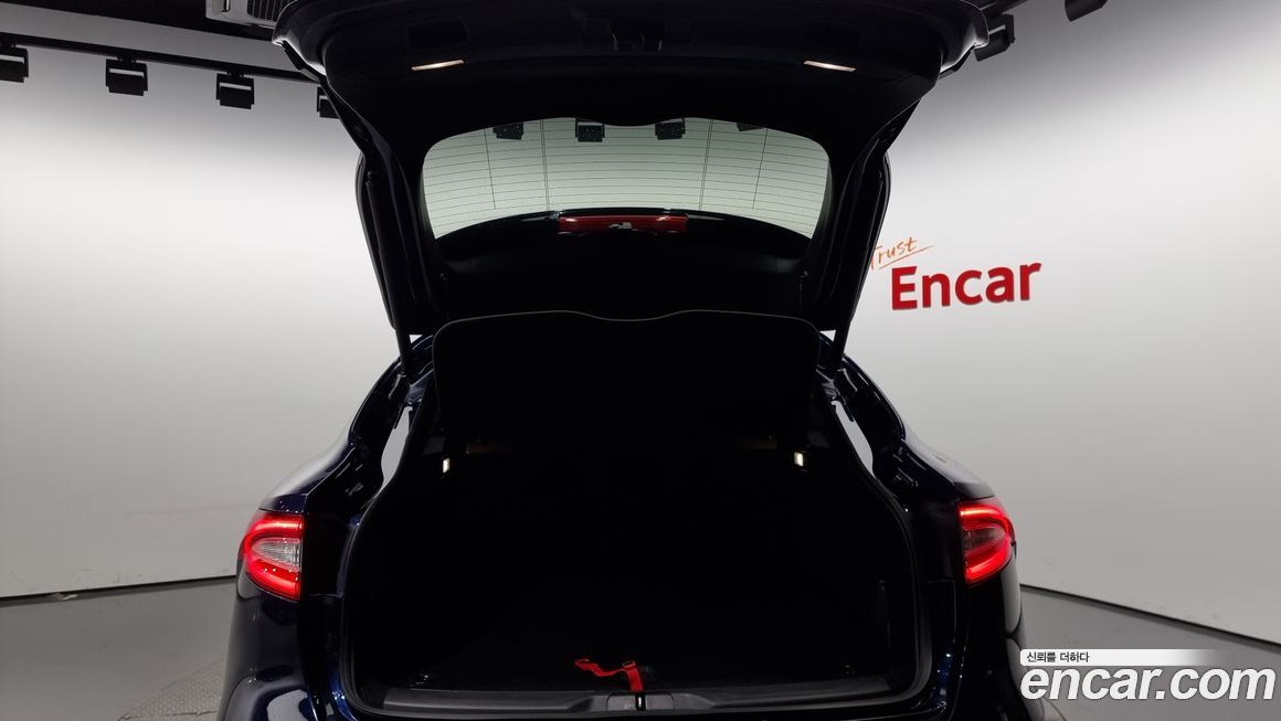 Maserati Levante 2019