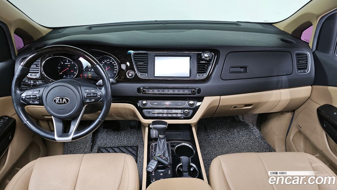 Kia Canival 2019