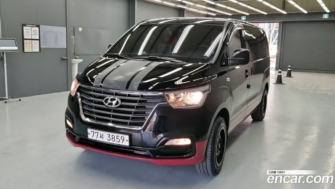 Hyundai Starex 2018
