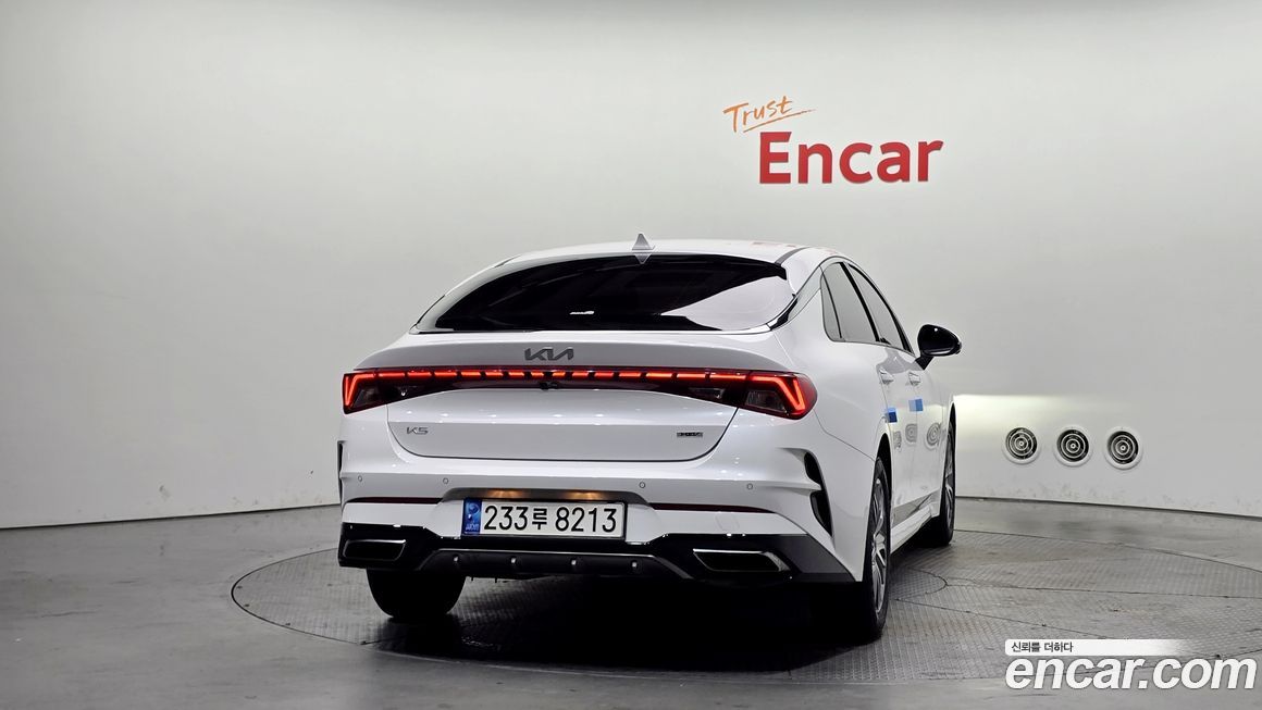 Kia K5 2023