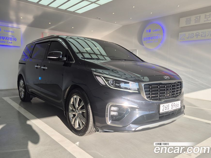 Kia Canival 2019