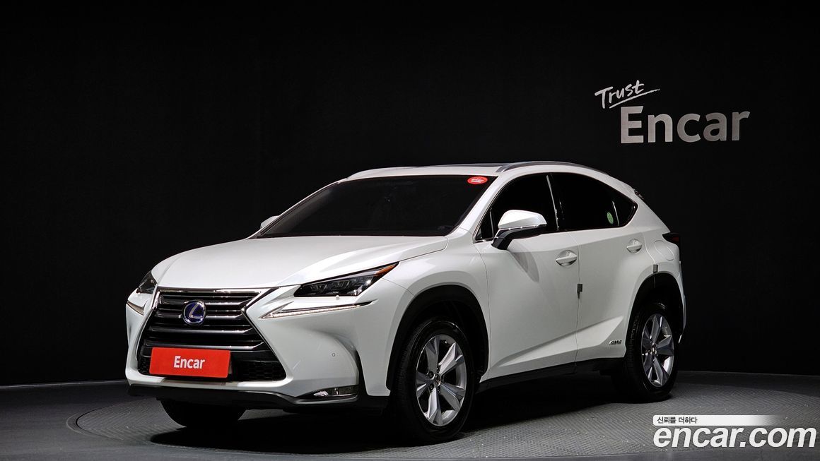 Lexus NX 2015