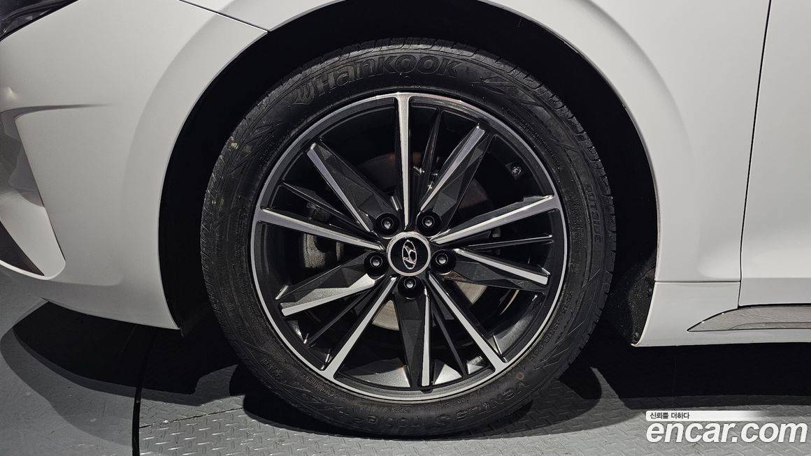 Hyundai Grandeur 2023