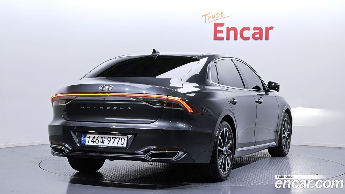 Hyundai Grandeur 2022