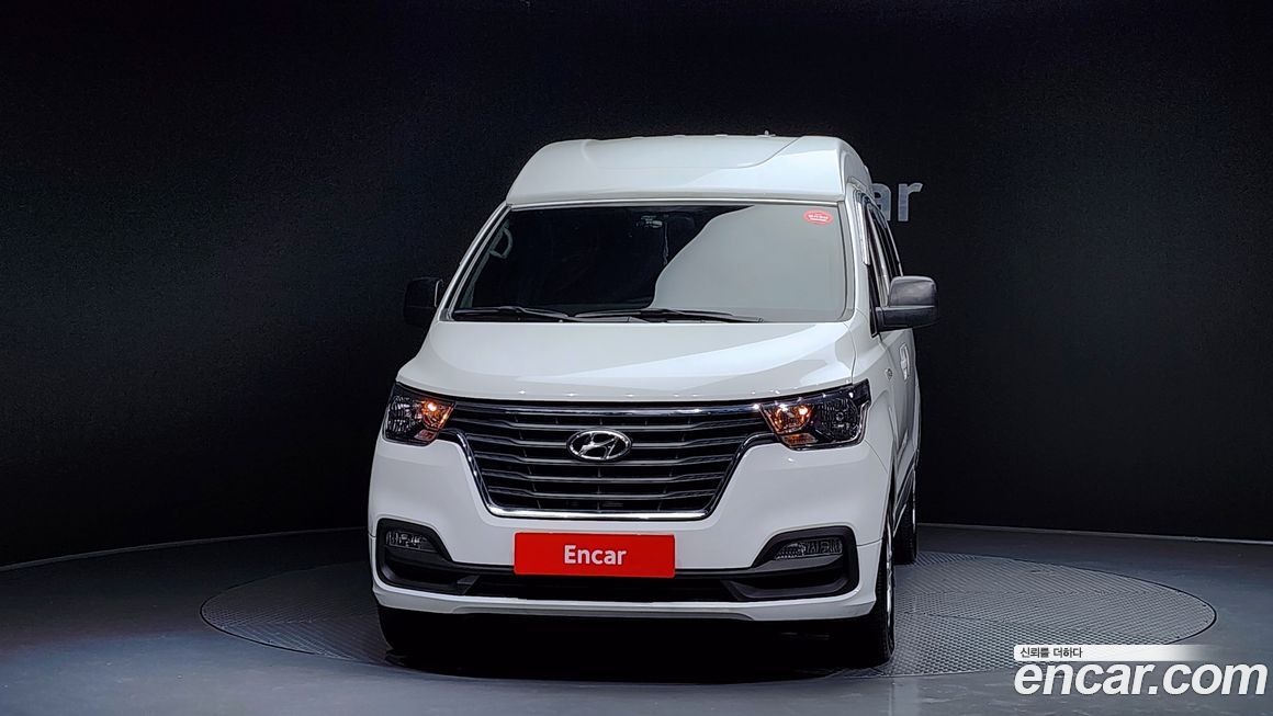 Hyundai Starex 2021