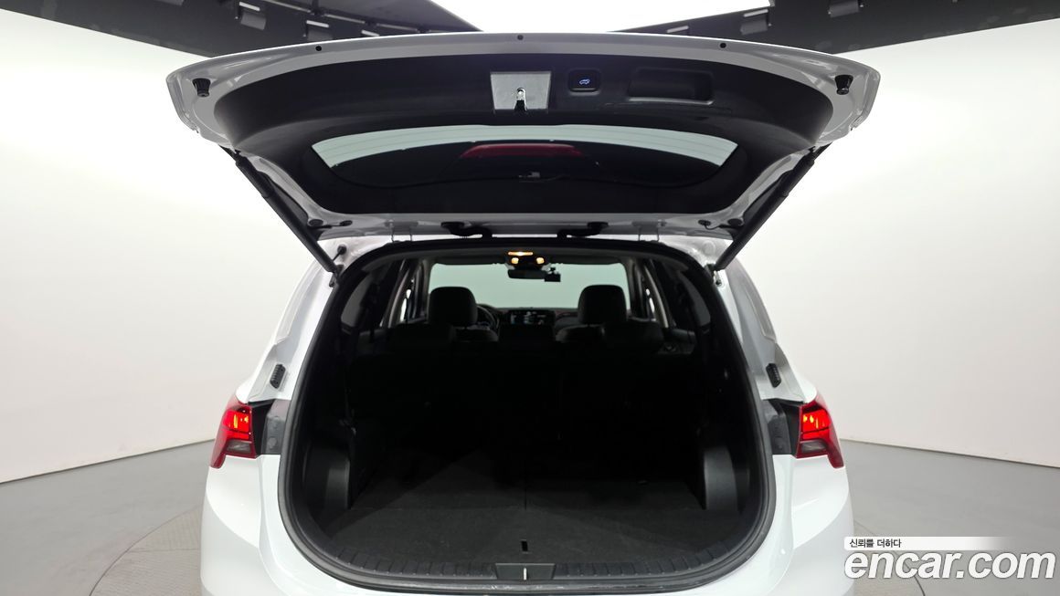 Hyundai Santafe 2022