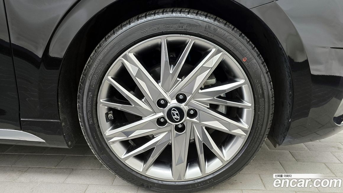 Hyundai Grandeur 2020