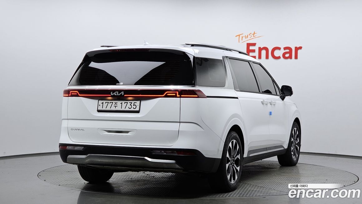 Kia Canival 2023