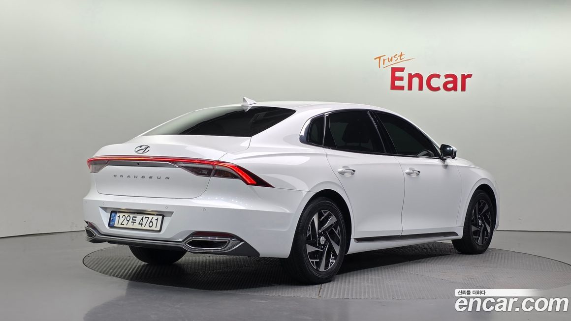 Hyundai Grandeur 2022