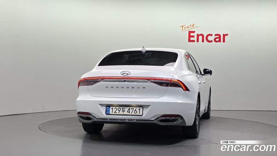 Hyundai Grandeur 2022