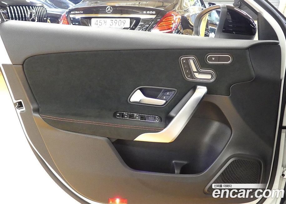 Mercedes-Benz A-Class 2023