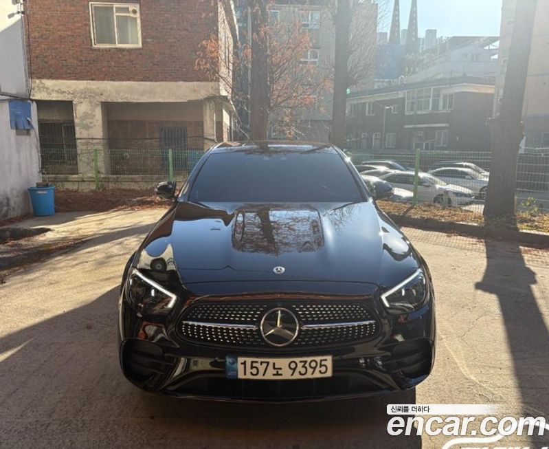 Mercedes-Benz E-Class 2023