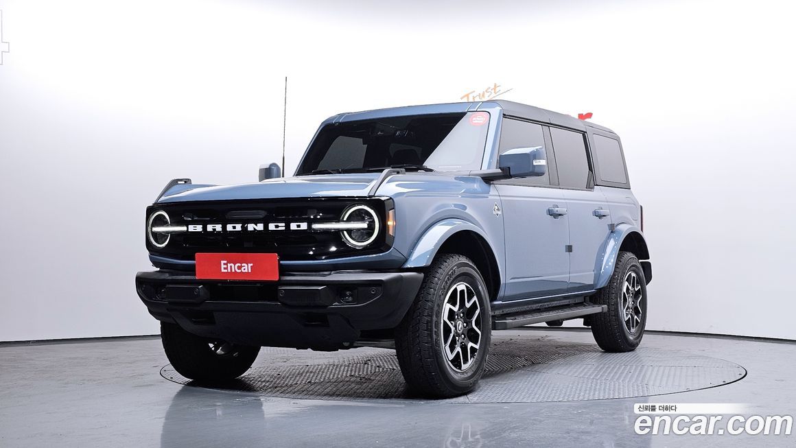 Ford Bronco 2024