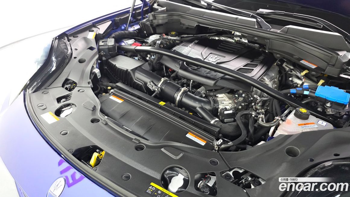 Maserati Grecale 2023