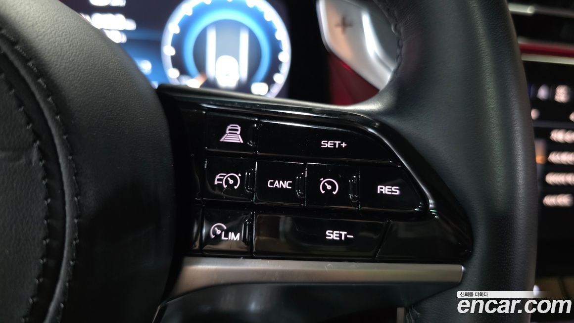 Maserati Grecale 2023