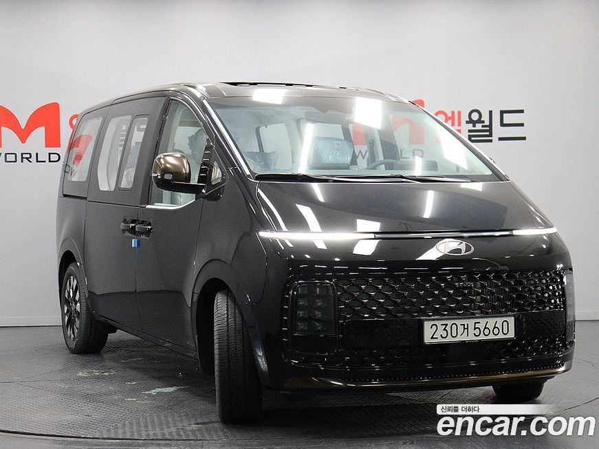 Hyundai Staria 2025